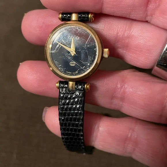 Authentic Gucci Watch Circa 99s 